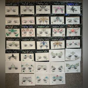 Collection of 33 Facial Gems for Makeup